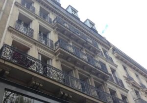 Paris 5e : un investisseur privé acquiert un immeuble mixte boulevard Saint-Michel